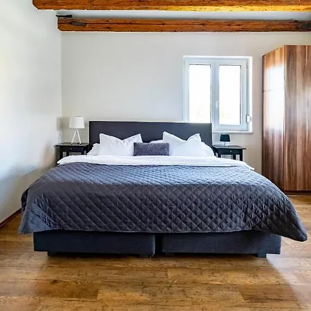 Apartmany Gulliver Mikulov Exterior photo